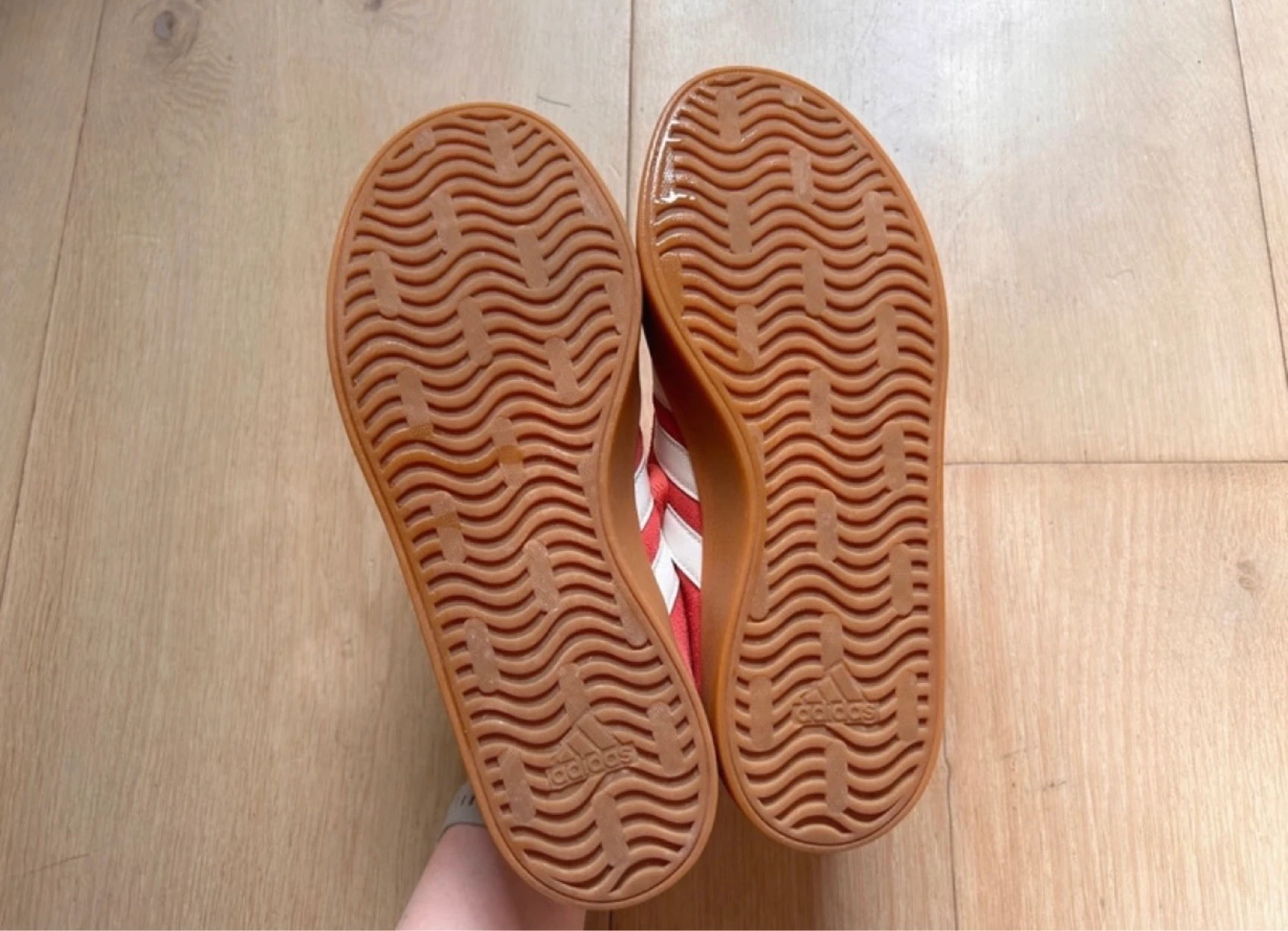 Nuevas zapatillas Adidas coral talla 39 – photo 6